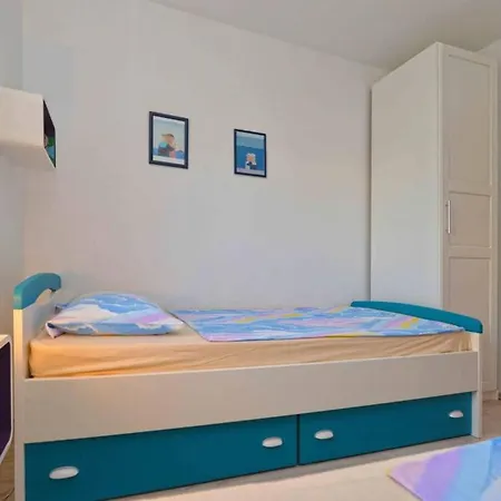 Apartament Pia